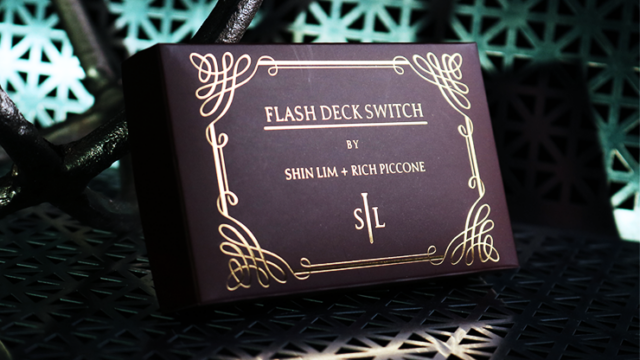 Flash Deck Switch 2.0 by Shin Lim (Red)