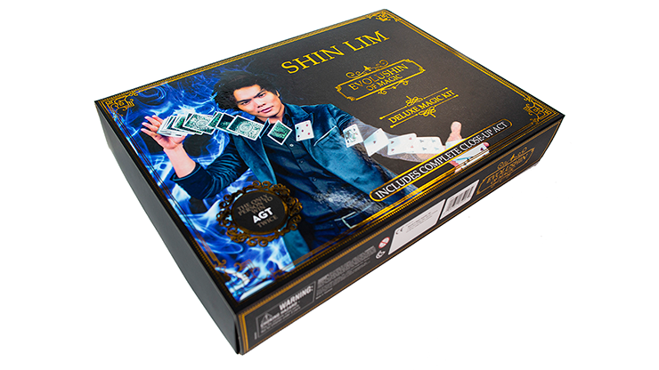 EVOLUSHIN DELUXE MAGIC SET (ENGLISH) by Shin Lim